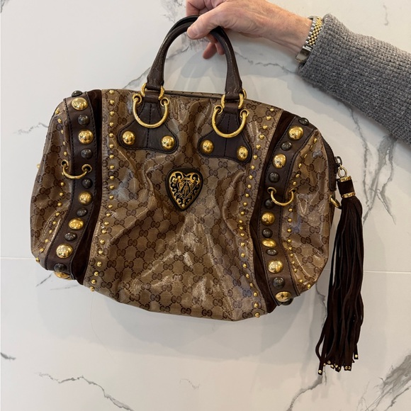 Vintage Gucci Brown Shoulder Bag with Gold Accents - Picture 2 of 6